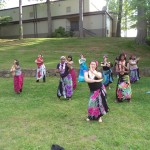 hula at park tree sway